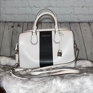 Michael Kors Mercer Boston Satchel bag EUC